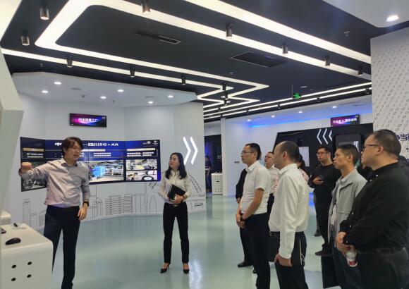 资中县委常委,政法委书记付根平带队考察学习智慧政法,智慧城市建设