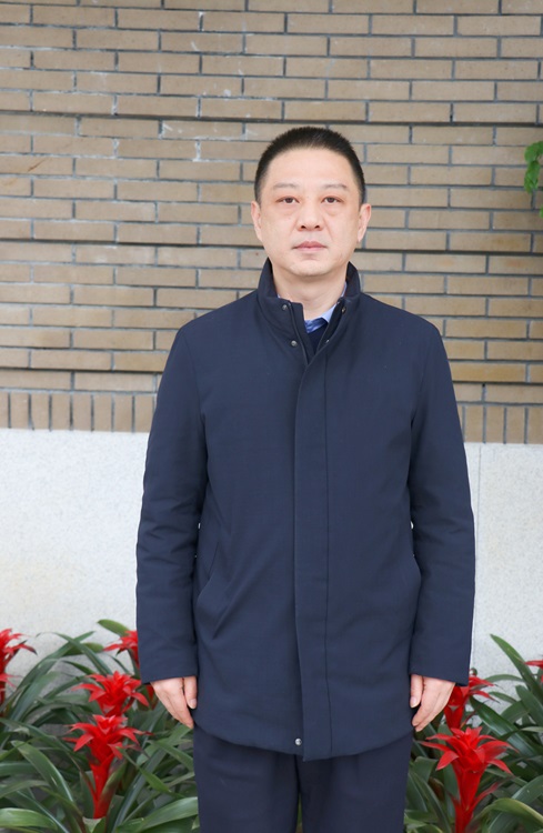 严理.jpg